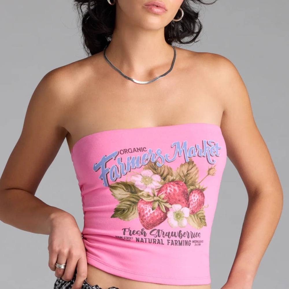 Cute pink tube top